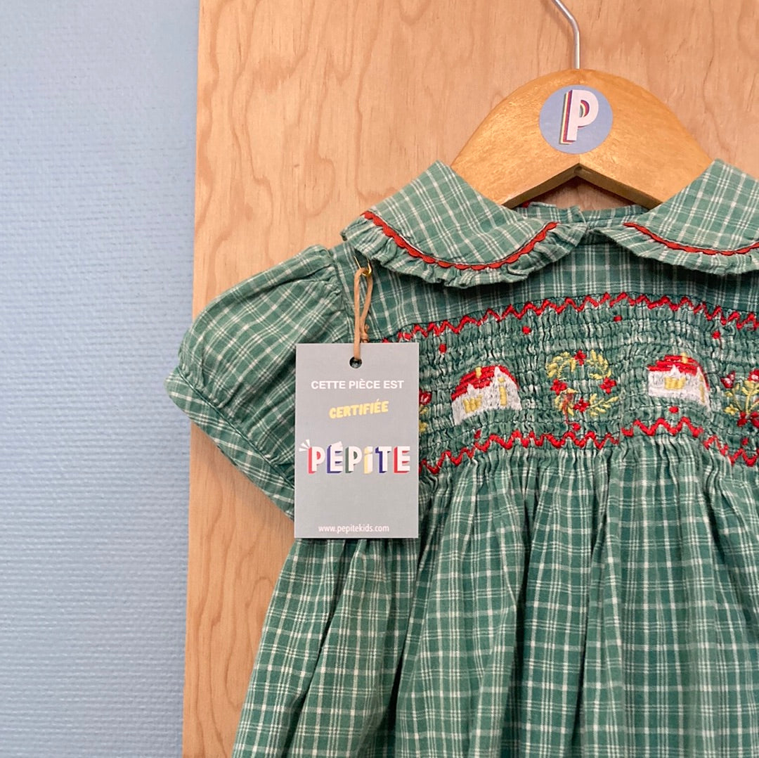 Robe à carreaux smockée