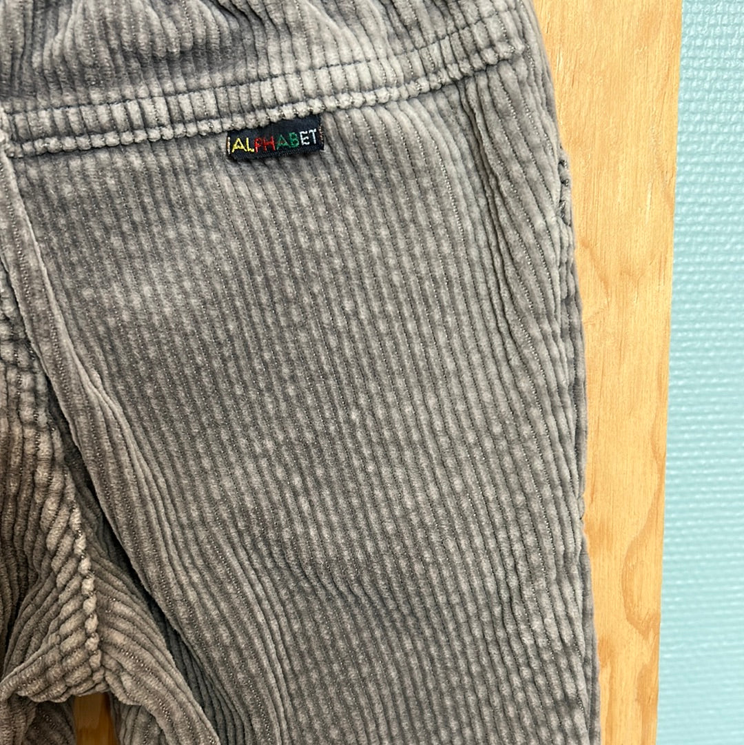 Pantalon gris souris velours côtelé