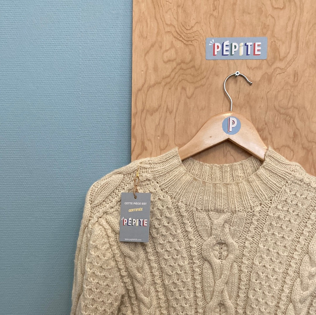 Pull tricot torsadée