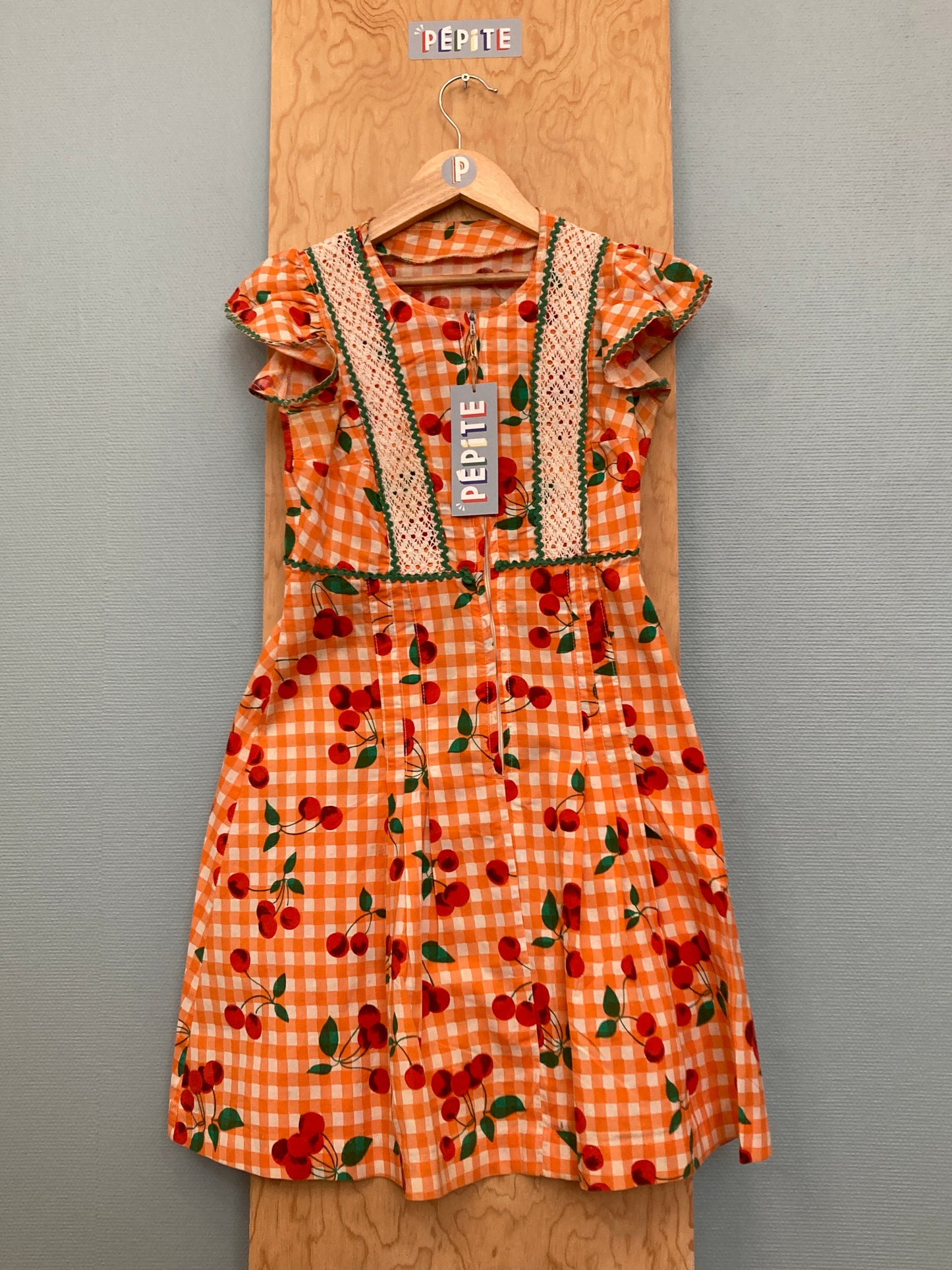 Robe cerise