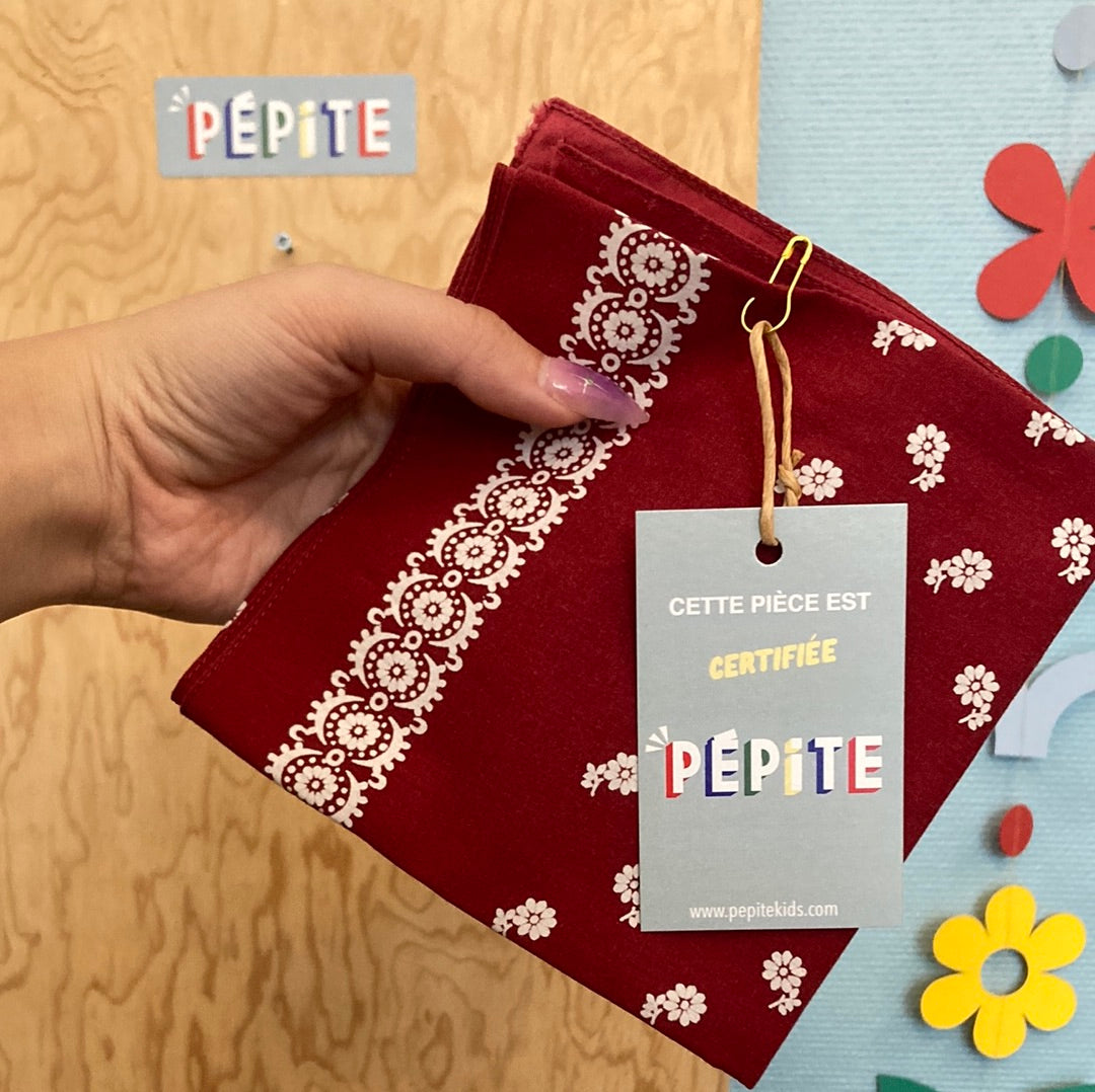 Bandana bordeaux fleuri