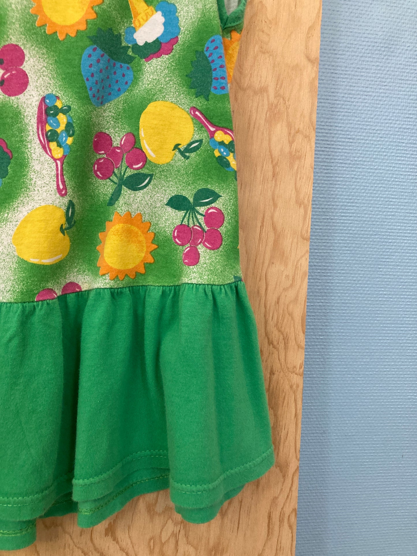 Robe fruits d’été