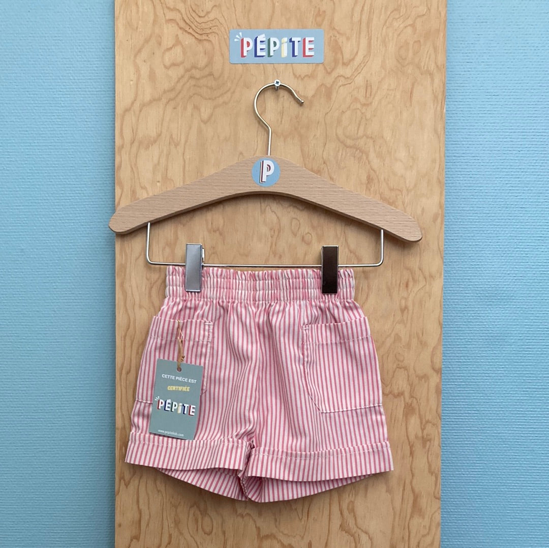 Short milleraie rose
