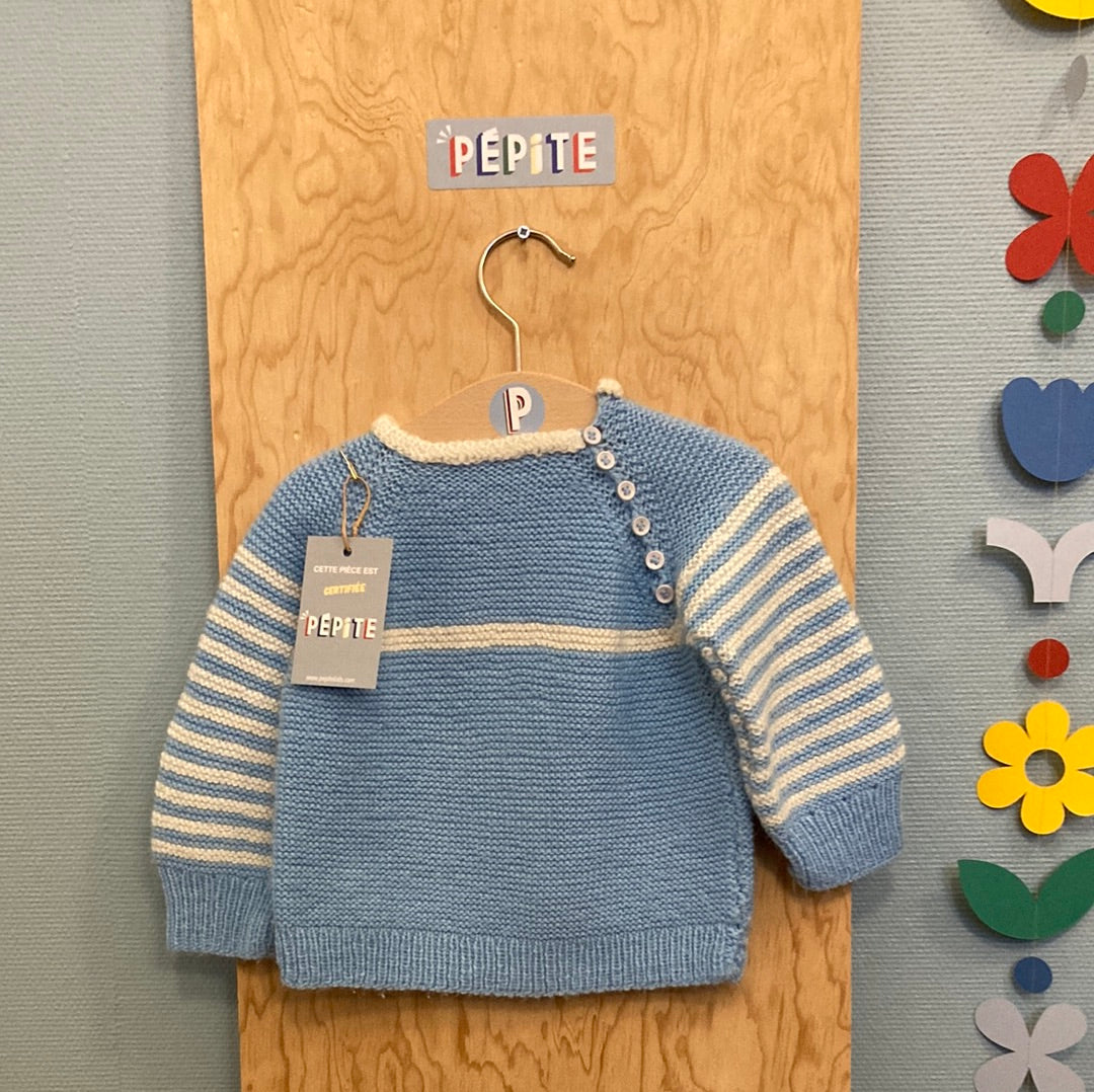 Pull baby blue