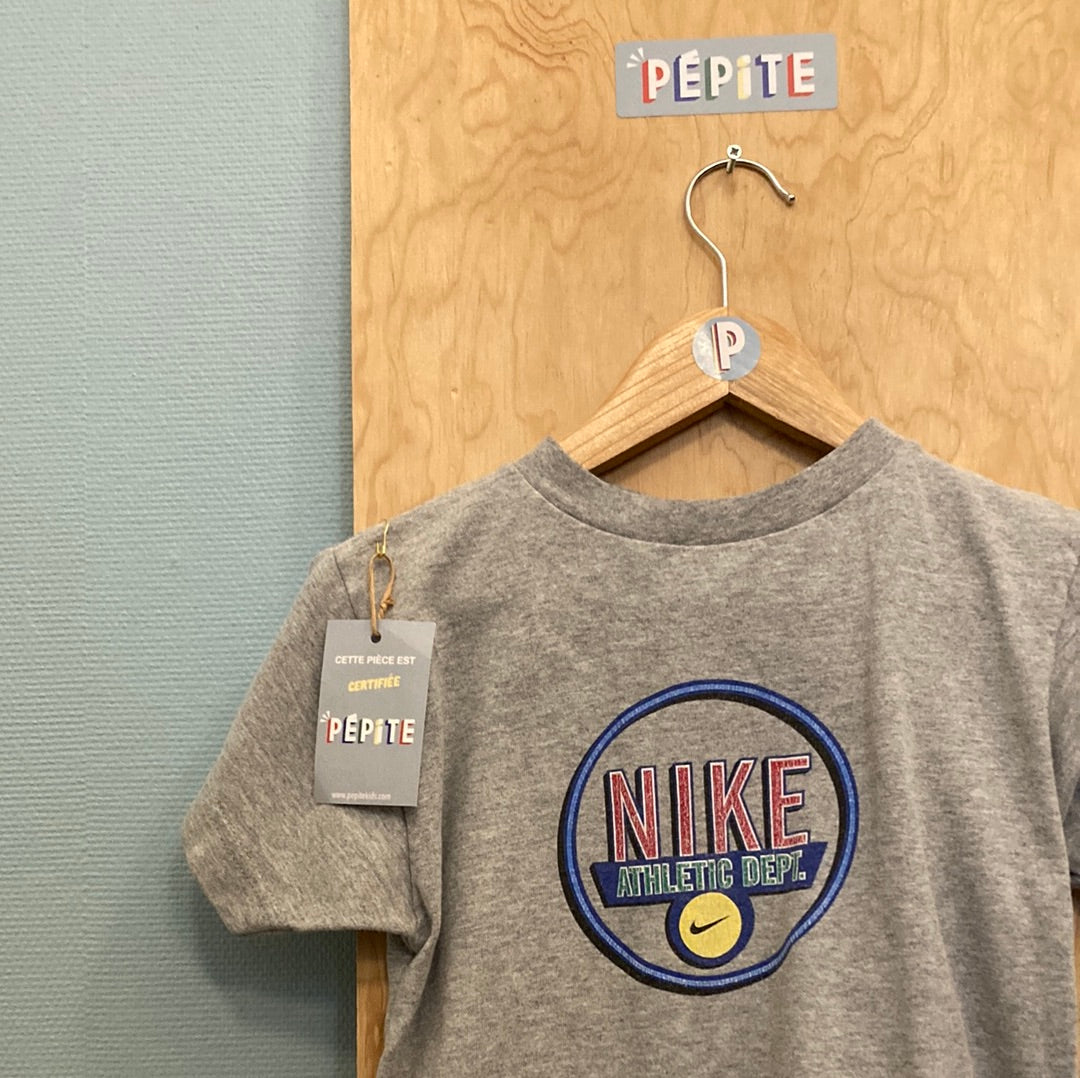 Teesh nike
