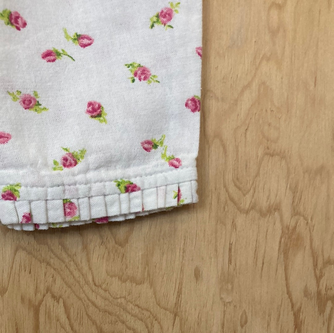 Short fleuri en toile