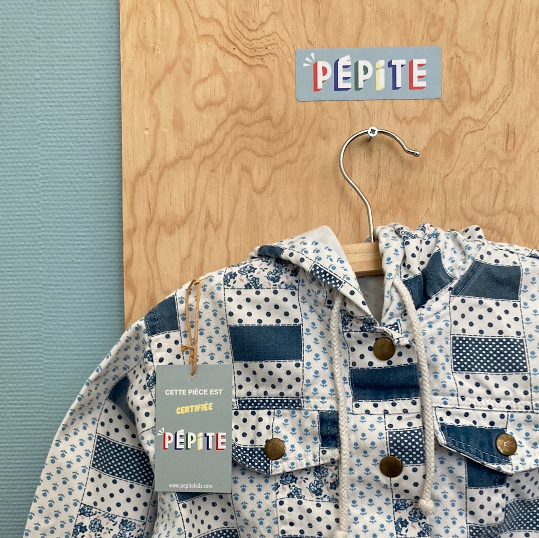Veste en jean à motifs