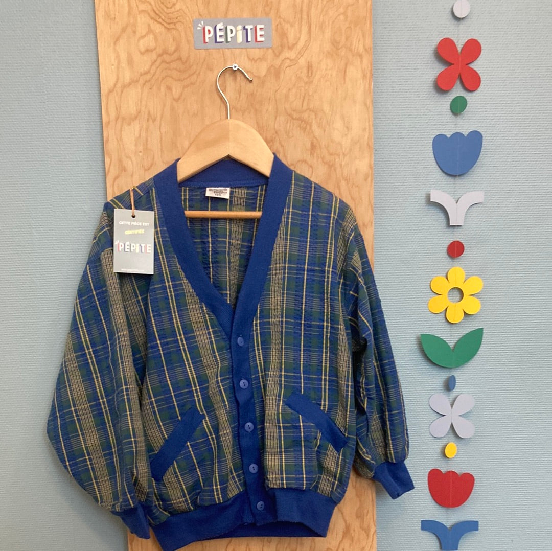 Cardigan tartan