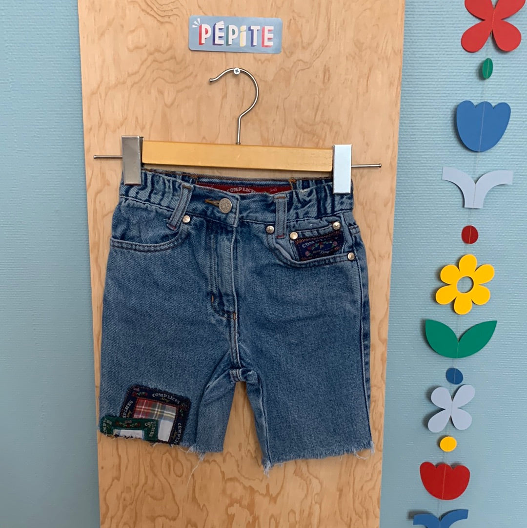 Short jean